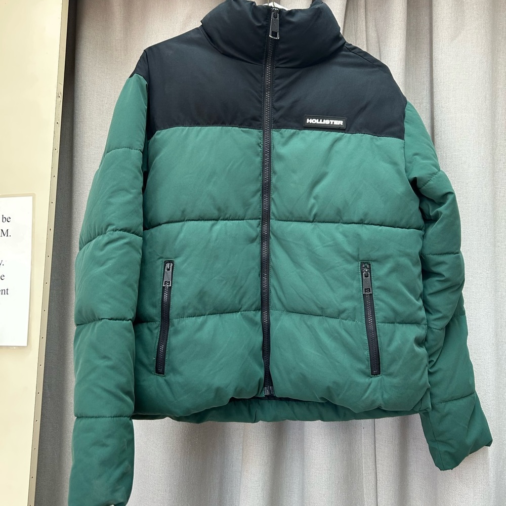 Hollister junior Black and Green Puffer Jacket